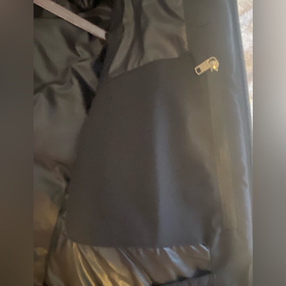 North Face Jacket - Picture 4 of 10